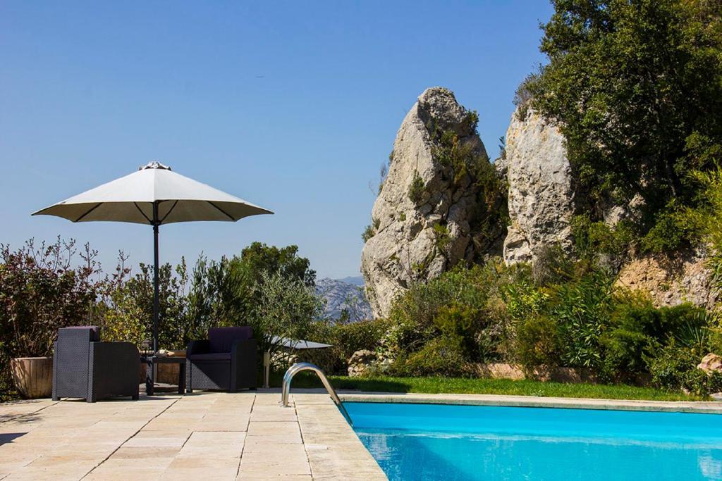 Auriol Villa Manon מראה חיצוני תמונה